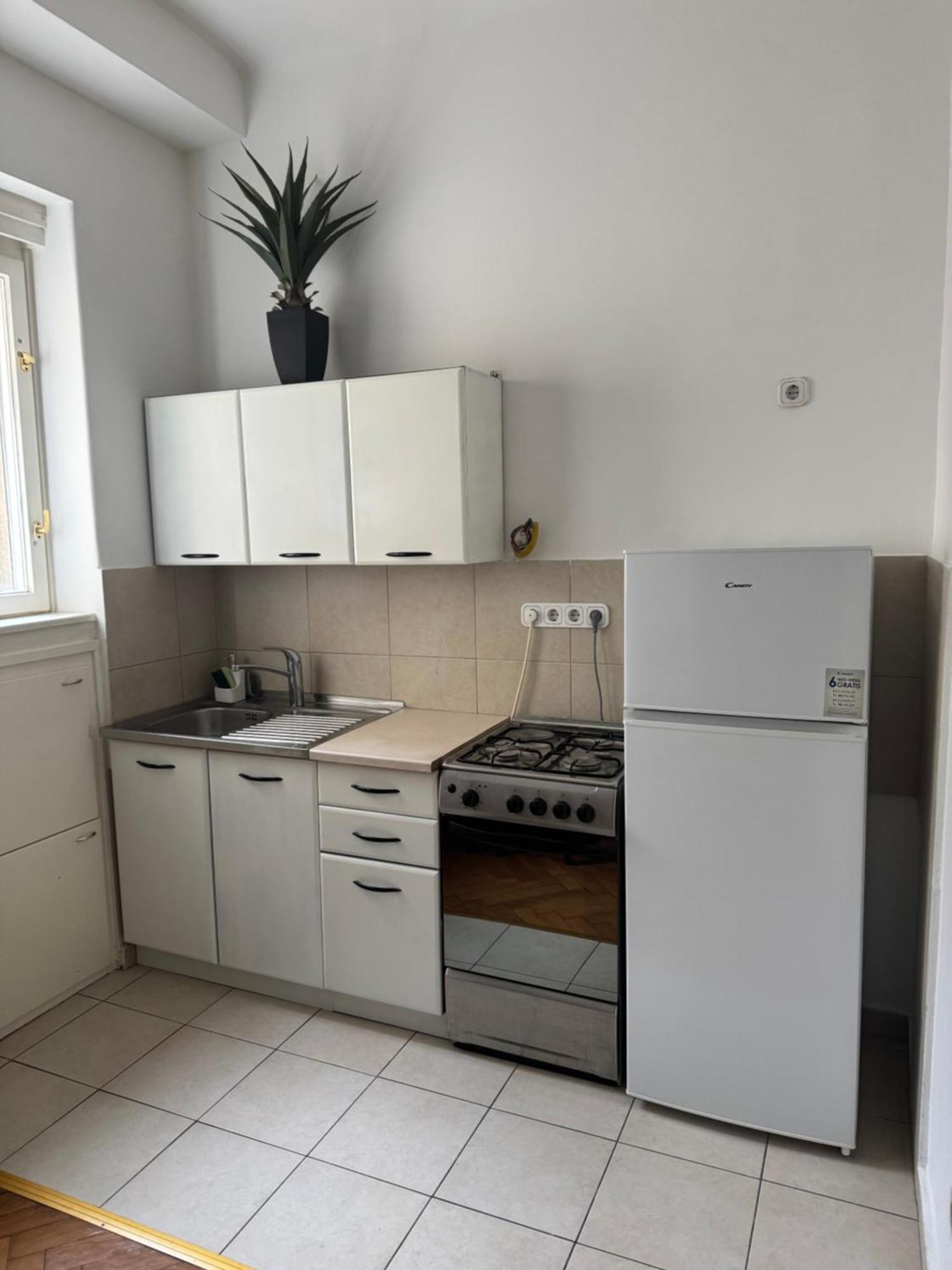 Studio Apartman Thalia Загреб Екстериор снимка